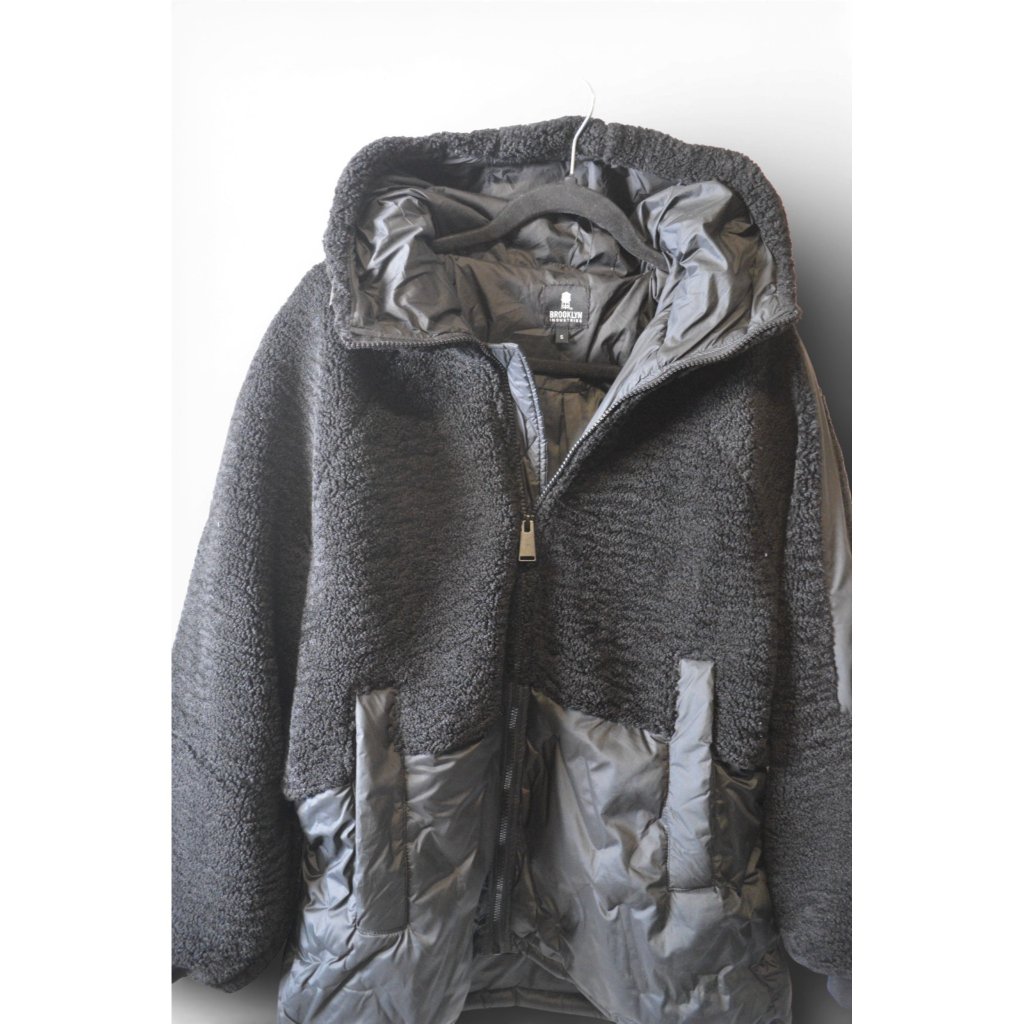 Brooklyn Industries Womens Hooded Sherpa Puffer Jacket Black Size S Nwt — image 4 of 5